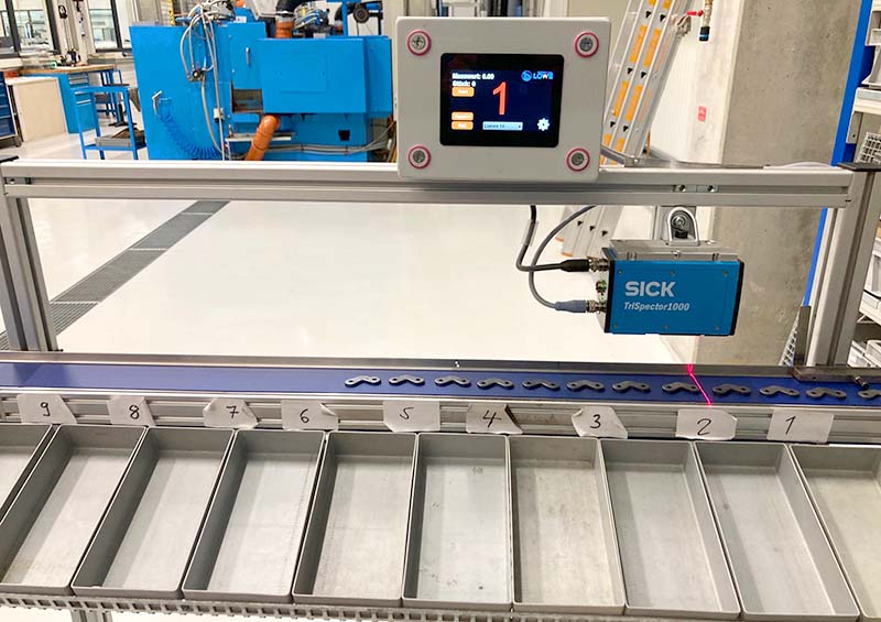 Quality controller at Randolph Schröder GmbH for its Löwe garden scissors